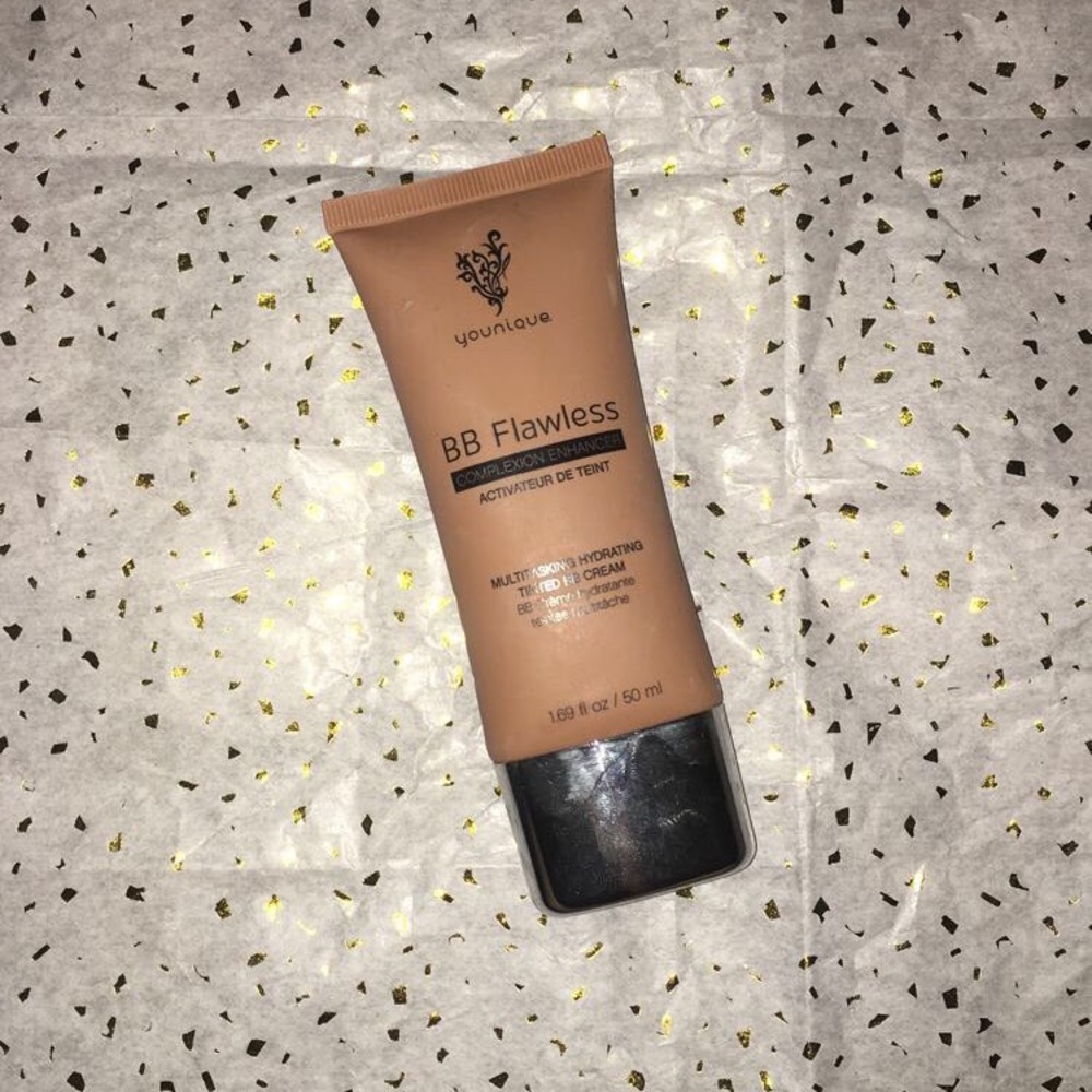 Younique BB Cream *SHADE- HONEY*